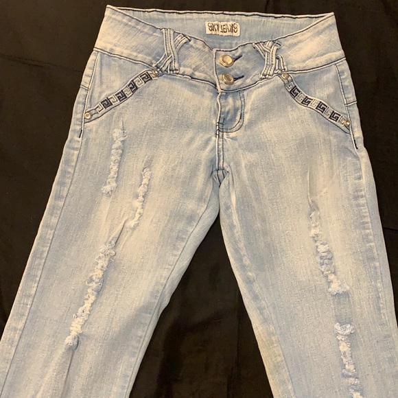 Sky Jeans - Picture 2 of 5